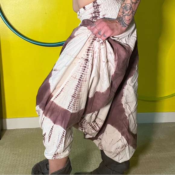 Comfiest boho pants ever! Waistband fully adjustable, fits all sizes - Picture 4 of 4